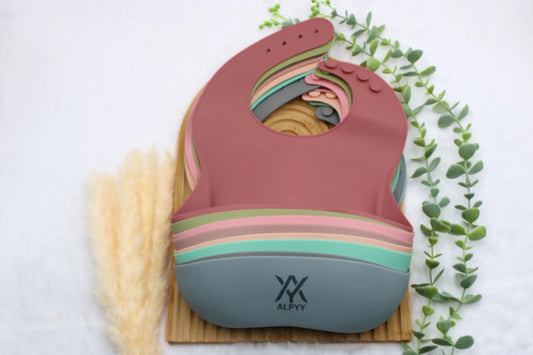 kinder-lätzchen-aus-silikon