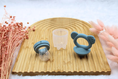 Blauer Silikon Fruchtsauger mit abnehmbarem Aufsatz