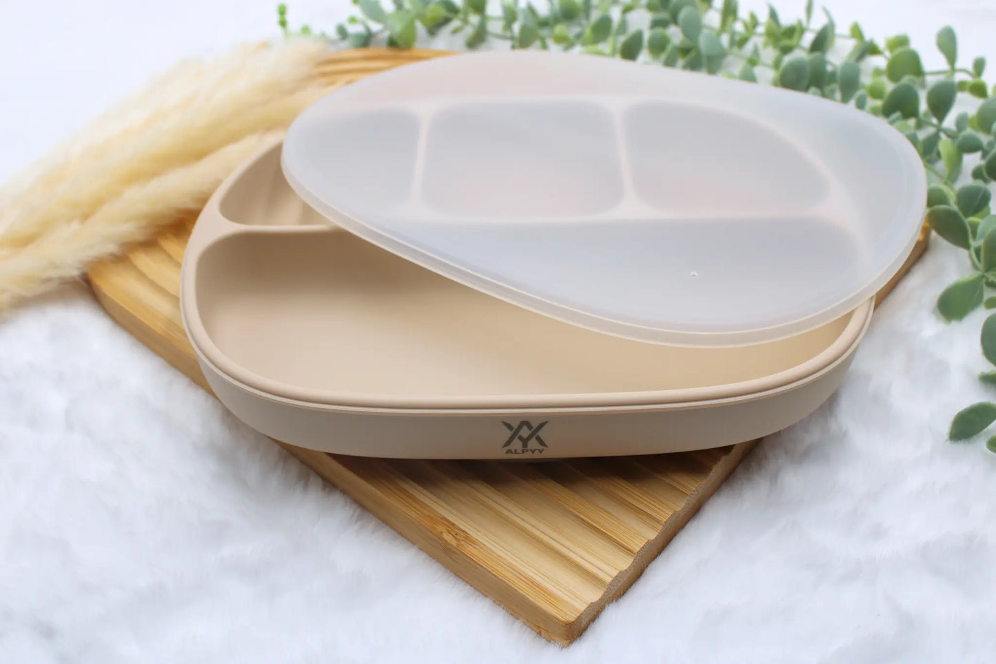 Teller für Kleinkinder in Beige aus BPA-freiem Material